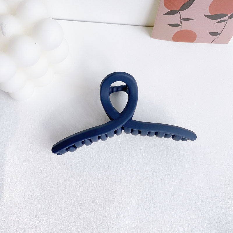 Gentle Aesthetic Cross Hair Claw Clip for Updos