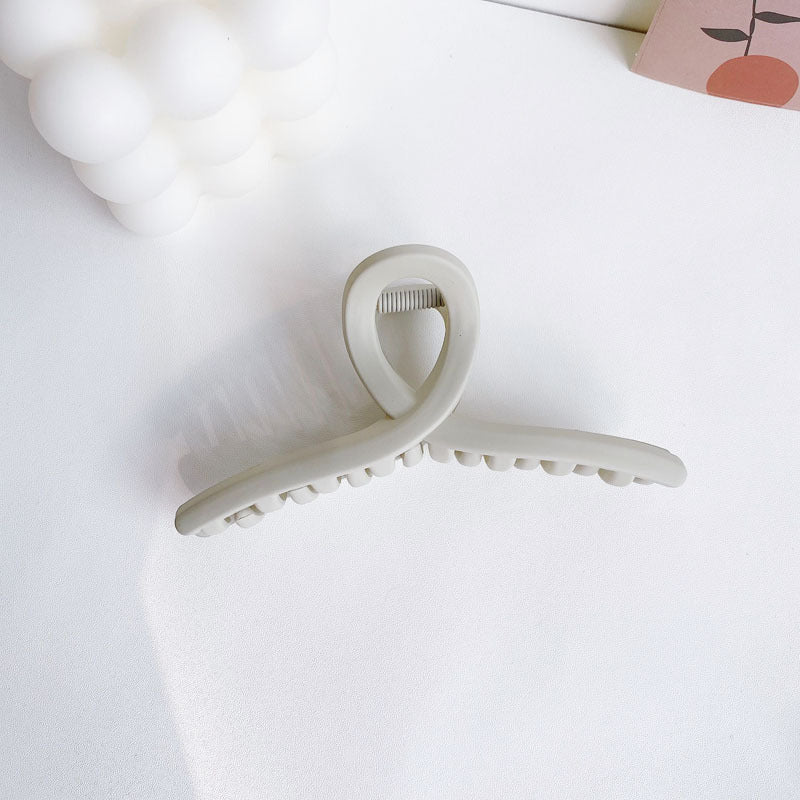 Gentle Aesthetic Cross Hair Claw Clip for Updos
