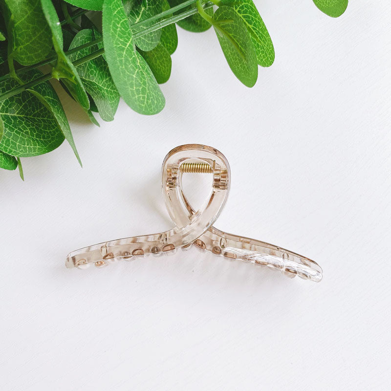 Gentle Aesthetic Cross Hair Claw Clip for Updos