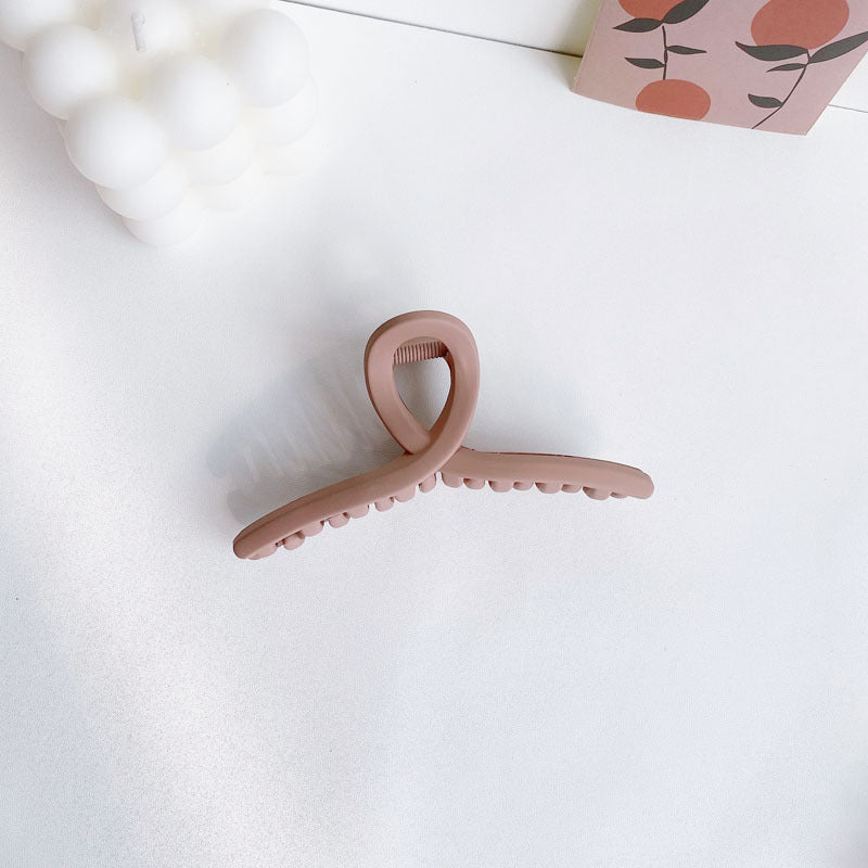 Gentle Aesthetic Cross Hair Claw Clip for Updos